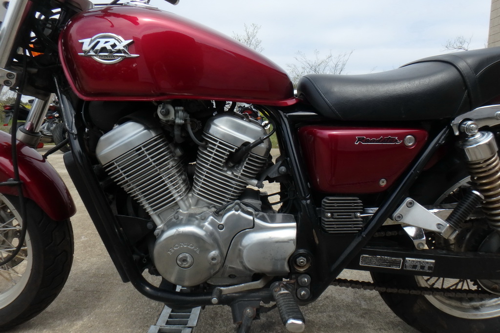 Купить мотоцикл Honda VRX400 Roadster 1995 фото 15